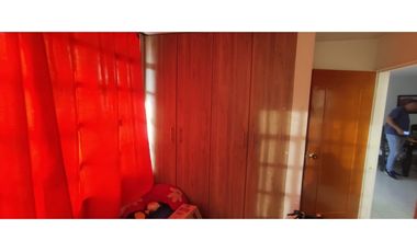 Casa rentable de 441 M2 construidos en 1100 millones en La Mesa Cund