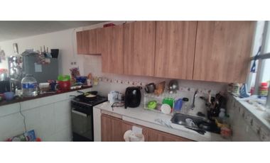 Casa rentable de 441 M2 construidos en 1100 millones en La Mesa Cund