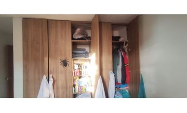 Casa rentable de 441 M2 construidos en 1100 millones en La Mesa Cund