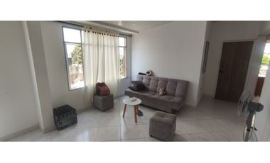 Casa rentable de 441 M2 construidos en 1100 millones en La Mesa Cund