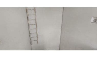 Casa rentable de 441 M2 construidos en 1100 millones en La Mesa Cund