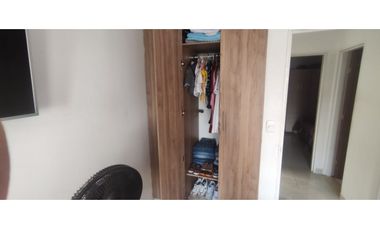 Casa rentable de 441 M2 construidos en 1100 millones en La Mesa Cund