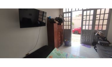 Casa rentable de 441 M2 construidos en 1100 millones en La Mesa Cund