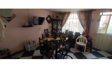 Casa de 110 M2 en 279 mill en La Mesa Cund, COL. a 3 min del parque