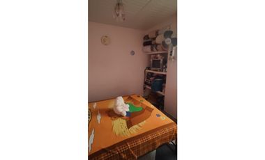 Casa de 110 M2 en 279 mill en La Mesa Cund, COL. a 3 min del parque