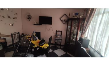 Casa de 110 M2 en 279 mill en La Mesa Cund, COL. a 3 min del parque