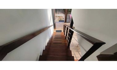 Espectacular casa de 220 M2 en 765 mill en #lamesacund con piscina