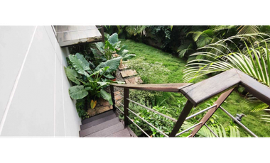 Espectacular casa de 220 M2 en 765 mill en #lamesacund con piscina