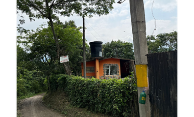 Venta de casalote de 3200 M2 en 330 millones en La Mesa Cund, COL