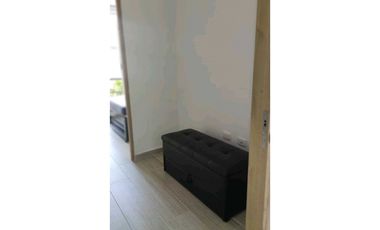 Venta de casa en conjunto de 76.6 M2 aprox en 370 mill en La Mesa C