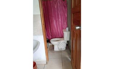 VENDO/ALQUILO CASA COMERCIAL.