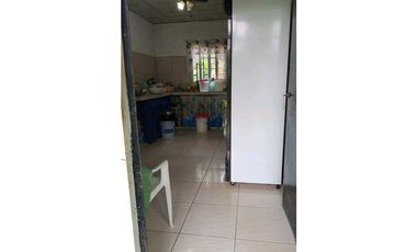 VENDO/ALQUILO CASA COMERCIAL.