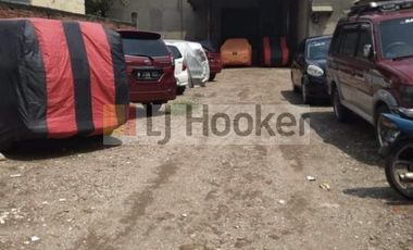 GUDANG DI JALAN CIPINANG AREA JAKARTA TIMUR