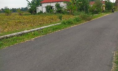 jual murah tanah d  bareng   . rumah hunian .bengkel  gudang