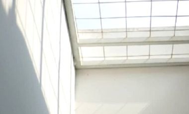 Rumah 2lt 6x17 102m Type 2KT Cluster La seine JGC Jakarta Garden City