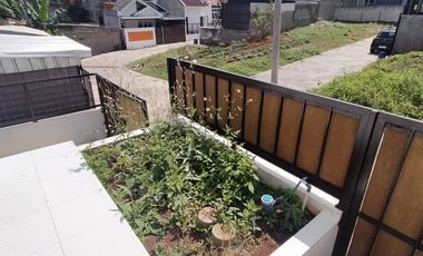 Dijual Rumah Bumi Sanggar Mebel Cileunyi Bandung jawa Barat
