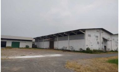 Jual murah  pabrik  + gudang di Peterongan  Jombang 300 ke jalan raya propinsi