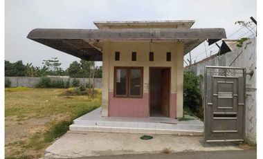 Jual murah  pabrik  + gudang di Peterongan  Jombang 300 ke jalan raya propinsi