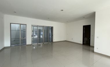 Disewakan Rumah Pantai Indah Kapuk 2 atau PIK 2 Uk 10x15