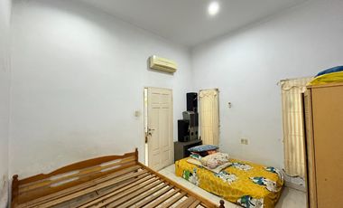 Rumah villa krakatau jemadi