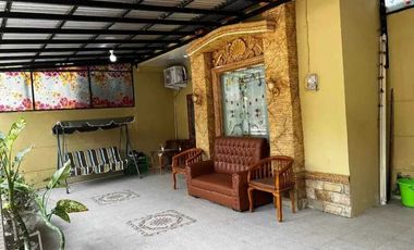 Dijual rumah di Komplek Kencana Damai Kenten