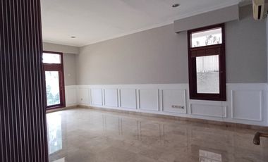 Rumah Mewah 2lt Semi Furnished. Kemang selatan  Jak Sel CL 534