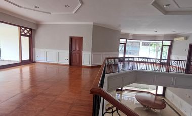 Rumah Mewah 2lt Semi Furnished. Kemang selatan  Jak Sel CL 534