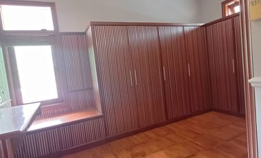 Rumah Mewah 2lt Semi Furnished. Kemang selatan  Jak Sel CL 534