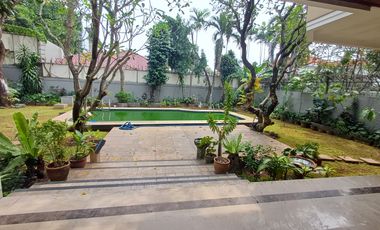 Rumah Mewah 2lt Semi Furnished. Kemang selatan  Jak Sel CL 534