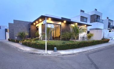 Casa en Venta en Lomas de la Rioja | Un piso