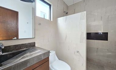 Casa en Venta en Punta Tiburon / Con gran Jardín