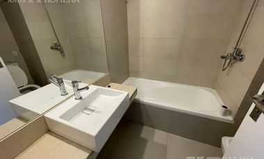 Departamento en  Olivos, 2 ambientes, piso alto en alquiler
