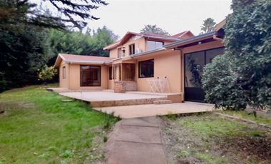 Casa en Venta en Condominio Laguna Avendaño