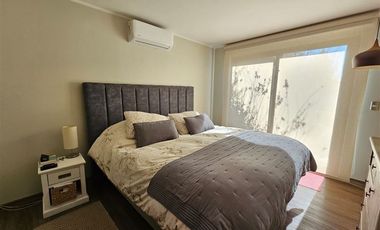 Casa en Venta en Condominio Valle Nogales Santa Elena Eco Urbe Chicureo