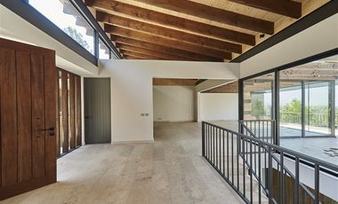 Casa en Arriendo en Gran Vía / Club Militar / Lo Curro