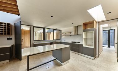 Casa en Arriendo en Gran Vía / Club Militar / Lo Curro