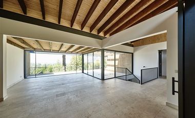 Casa en Arriendo en Gran Vía / Club Militar / Lo Curro