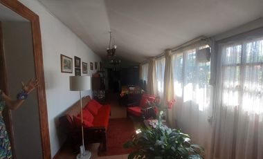 Casa en Venta en ¡Oportunidad Única en Limache! Se Vende Gran Casa con 2402 m2 de Terreno y Piscina