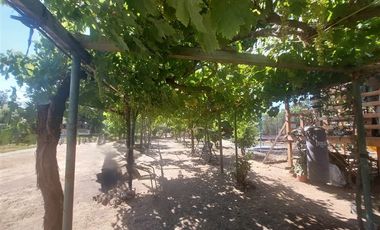 Casa en Venta en ¡Oportunidad Única en Limache! Se Vende Gran Casa con 2402 m2 de Terreno y Piscina