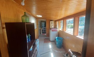 Casa en Venta en ¡Oportunidad Única en Limache! Se Vende Gran Casa con 2402 m2 de Terreno y Piscina