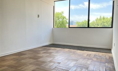 Oficina en Venta en Av Providencia con av Los Leones