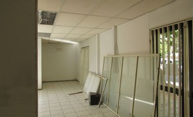 Local Comercial en Venta en AVENIDA BERNARDO 0