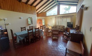 Casa en Venta en PARCELA CON CASA EN 2 PISOS 6D4B6E MAS PISCINA