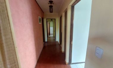 Casa en Venta en PARCELA CON CASA EN 2 PISOS 6D4B6E MAS PISCINA