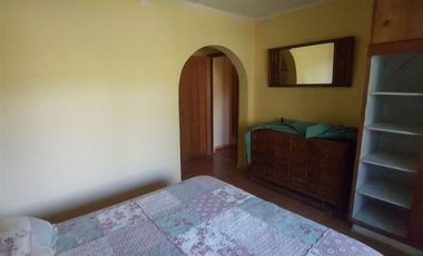 Casa en Venta en PARCELA CON CASA EN 2 PISOS 6D4B6E MAS PISCINA