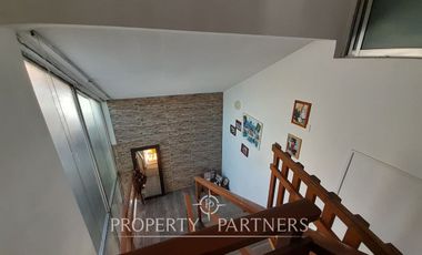 Comoda casa en condominio cercano a Jumbo de Miraflores