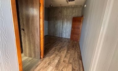 Casa en Venta en VE VENDE HERMOSA CASA EN CONDOMINIO PARADERO 29 1/2 OLMUE 80 Millones