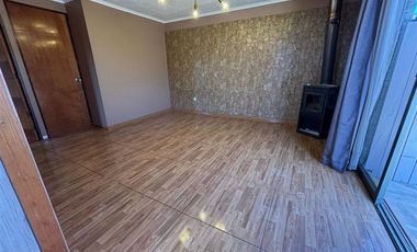 Casa en Venta en VE VENDE HERMOSA CASA EN CONDOMINIO PARADERO 29 1/2 OLMUE 80 Millones