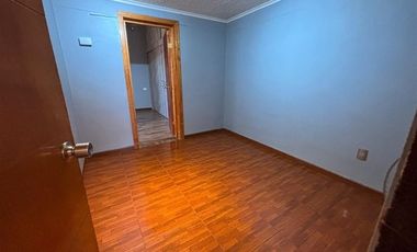 Casa en Venta en VE VENDE HERMOSA CASA EN CONDOMINIO PARADERO 29 1/2 OLMUE 80 Millones