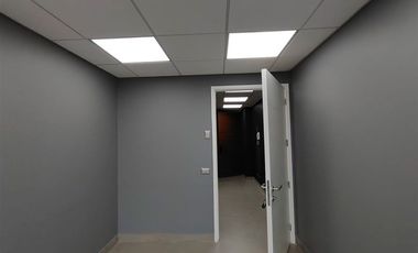 Oficina en Arriendo en Av. Chicureo 130 Puertas de Chicureo